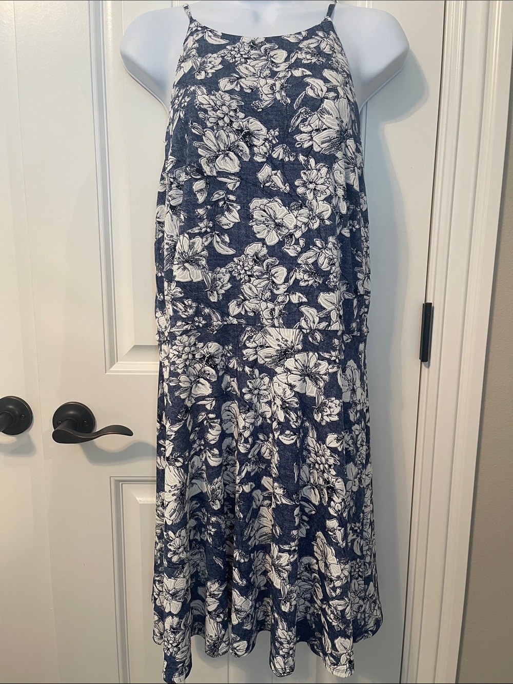 Navy Floral Spaghetti-Strap Maxi Dress